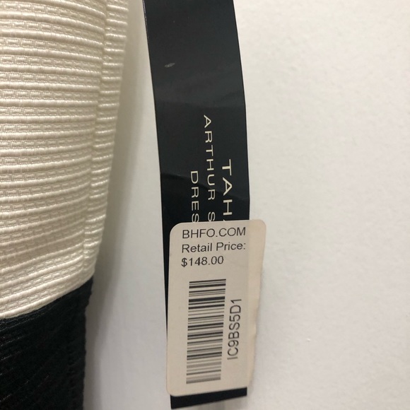Gorgeous brand new Tahari Size 16US dress with beautiful beading! Very elegant. - Picture 5 of 8